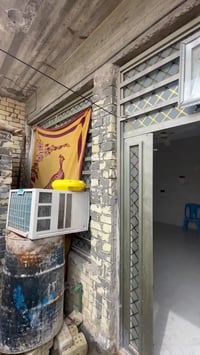 دار للبيع المساحة ١٠٠ واجهة ٥ ونص نزال ١٨  يحتوي على غرفة نوم صاله مطب...