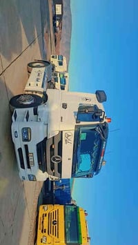 مارسدس اكسور • موديل ٢٠٠٥ • دبل قمرة راس تريلة