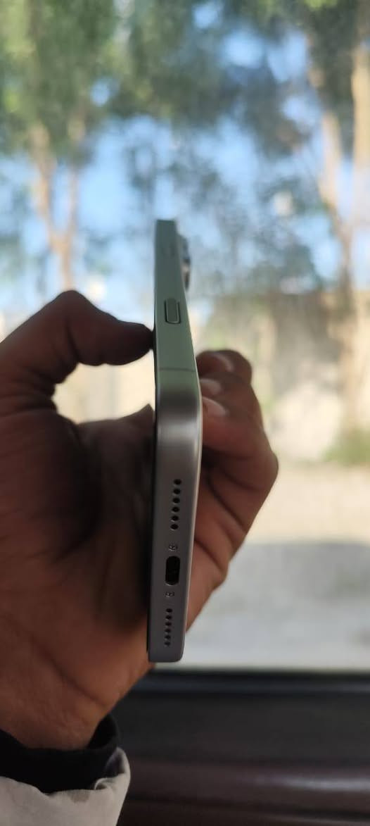 سلام عليكم ايفون 17 برو ماكس باب ثاني امريكي وليس صيني
ذاكره ٢٥٦ بطاريه ١٠٠ بيع او مراوس 
كربلاء مجمع الدره
 اتصال ***********
