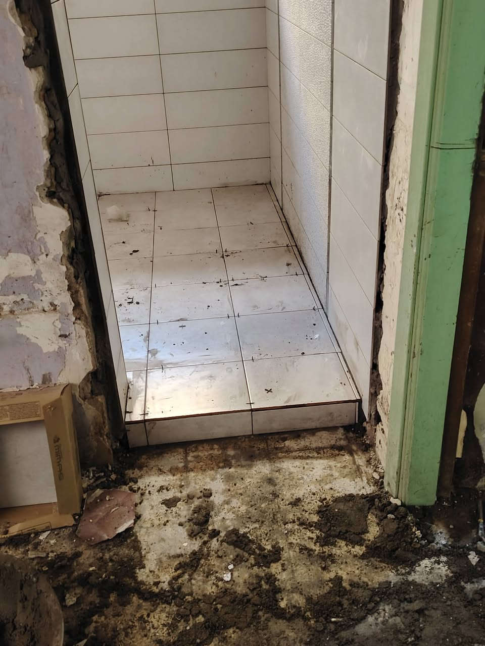 السلام عليكم ورحمة الله وبركاته خلفه سيراميك بورسلين مرمر كرانيت ارضيه وجدار ولوح 120 شغل درجه اولئ وشغل هندسي وع ليزر ومصداقيه بل عمل واي استفسار اني حاضر *********** واتساب
*********** واتساب
