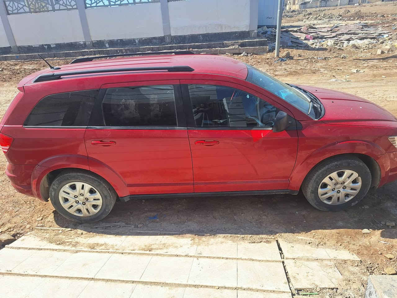 دوج جورني مكفول كفالة عامة رقم بصرة مكاني بالعمارة موديل ٢٠١٨ 
السيارة كير ومحرك مكفول
سبعة راكب
حدادية ٦٠ %
شاشة كبيرة
تبريد قطعة وحدة
محرك ٤ سلندر ٢٤٠٠
تبريد ثلج
اهواي مواصفات 
صورها بامريكا وبالعراق 
للاستفسار الاتصال على الرقم ***********
