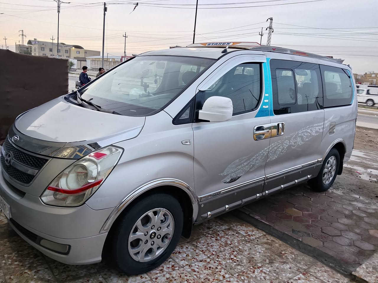 السلام عليكم
ستاركس موديل 2009 مسكر رقم انكليزي مشروع وطني الرقم بصرة السعر 140وبيها مجال قليل العنوان ناصرية مركز
***********
