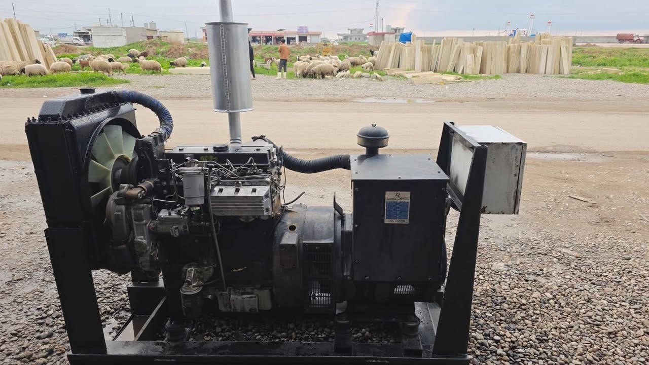 سلام عليكم ورحمة الله وبركاته للبيع محرك بيركنز انكليزي ورأس توليد ٥٠كيفي سعر الاتصال على الرقم ***********
