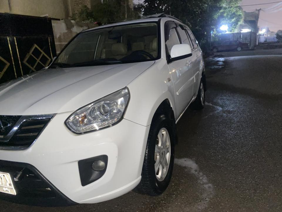 السلام عليكم تيكو موديل 2013 كير كهربائي  المرغوب ومكينه 1800بدون صبغ وبدون حادث وبدون جراد سياره جاهزه وجديده صدر امامي جديد  كشنات تدفئه  شاشه اندرويد فتحه سقف تبريد ثلج وتدفئه شغاله وسياره بلاديه مبيها اي نقص رايدها 68 وبيها مجال للشراي مكاني بغداد الزعفرانيه *********** متوفر واتساب
