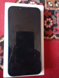 ايفون 13عادي للبيع مبدا فقط بطاريه وكاله والفيس ايدي غير شغال سعر 275و...