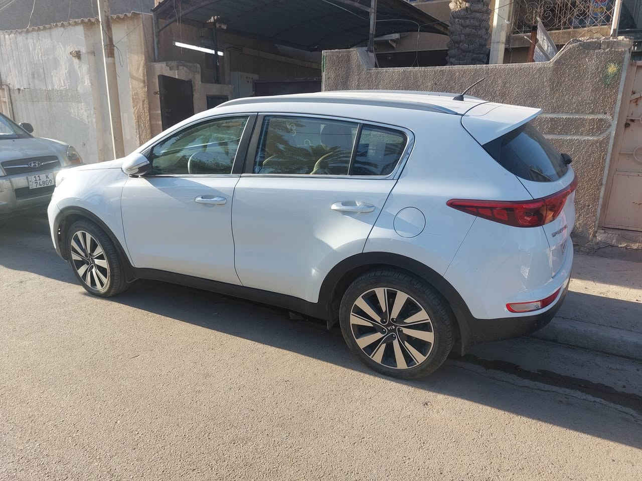سبورتج ٢٠١٩ ماشية ٧٦ بيه بارد شبر فوك الرقم بأسمي رقم انكليزي سنوية ٢٠٢٨ تحكمات ستيرن شاشة تبريد قطعتين بدون فتحة وبدون بصمة السعر ١٨٠ .


**إذا كنت صاحب هذا الإعلان وتريد حذفه لأي سبب، رجاءا أرسل رسالة إلى الدعم الفني**