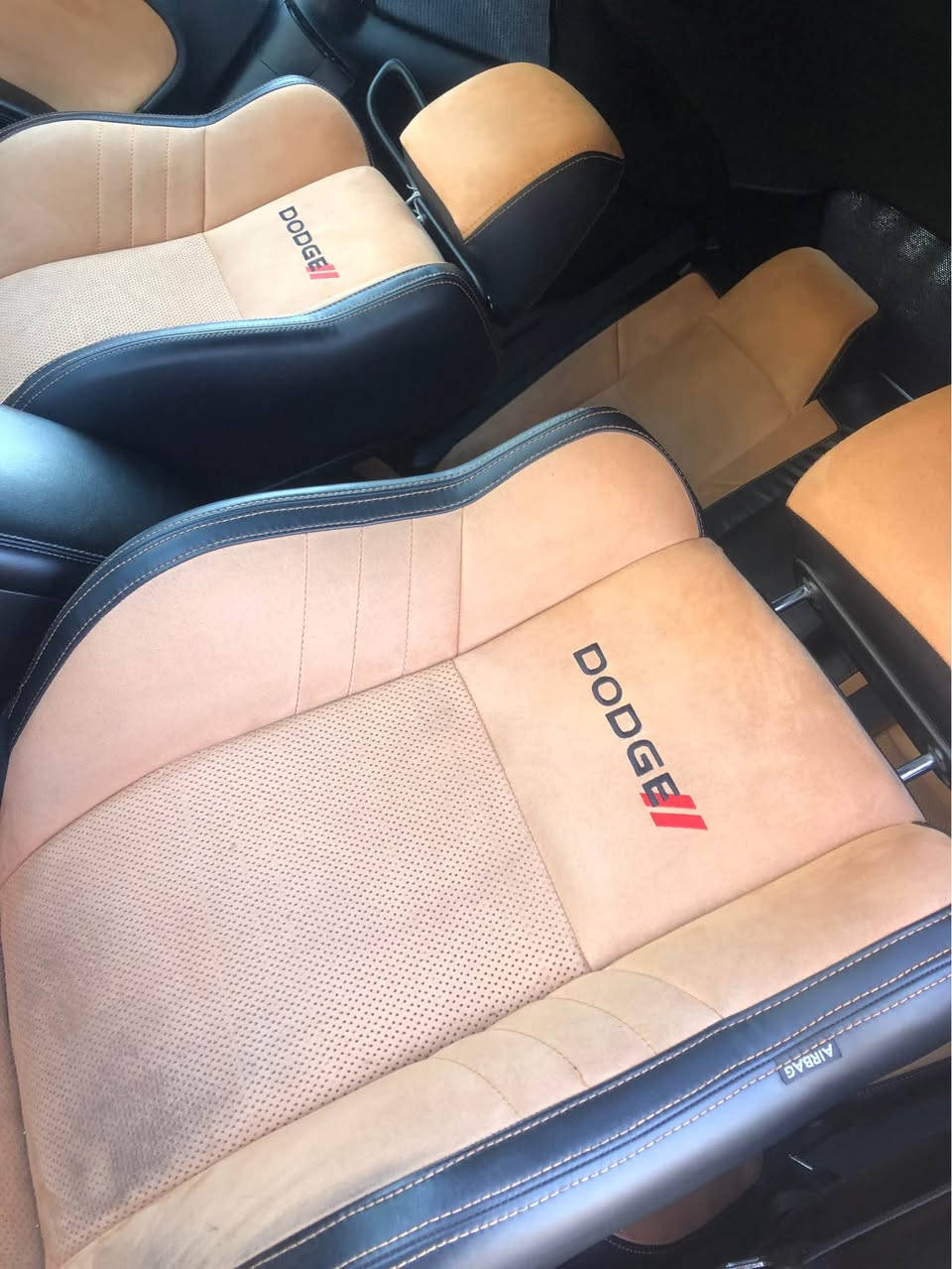 سلام عليكم جالنجر مديل2022لون مميز كلين تايتل كفاله عامه غير طخه بسيطه موضحه بصوه هناا صارت عندي مكدار شبر ونص ماشيه 46بدًون رقم سعرها 188وبيها مجال بسيط مكاني بحله رقمي ***********صور امريكا منشور حلة, بابل
