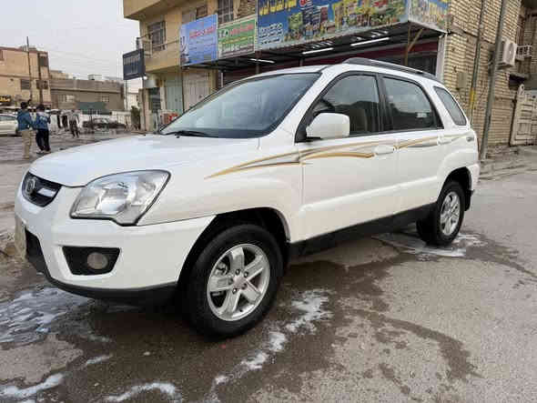 السلام عليكم عندي كيا سبورتاج 2009 
وارد خليجي فول مواصفات واحد على واحد  سياره جديده وجاهزه 
رقم اربيل تحويل او وكاله  
مكينه كير كفاله مكينه 2000 دوش المرغوب لاتبخير ولا تنقيص 
تبريد ثلج تدفئه شغاله داخل بيجي 
فتحه 
شاشه 
كامره 
لايت زنون  
السعر 122 وبيه مجال حق الجيه
ماشيه 91 الفKM حقيقي وشرط الفحص 
مكان سياره بغداد (علما ان السياره مكفوله كفاله عامه لاضربه ولا صبغ ولا تبديل ولا فتح ولا بارد )وشرط السونار رقمي ***********
