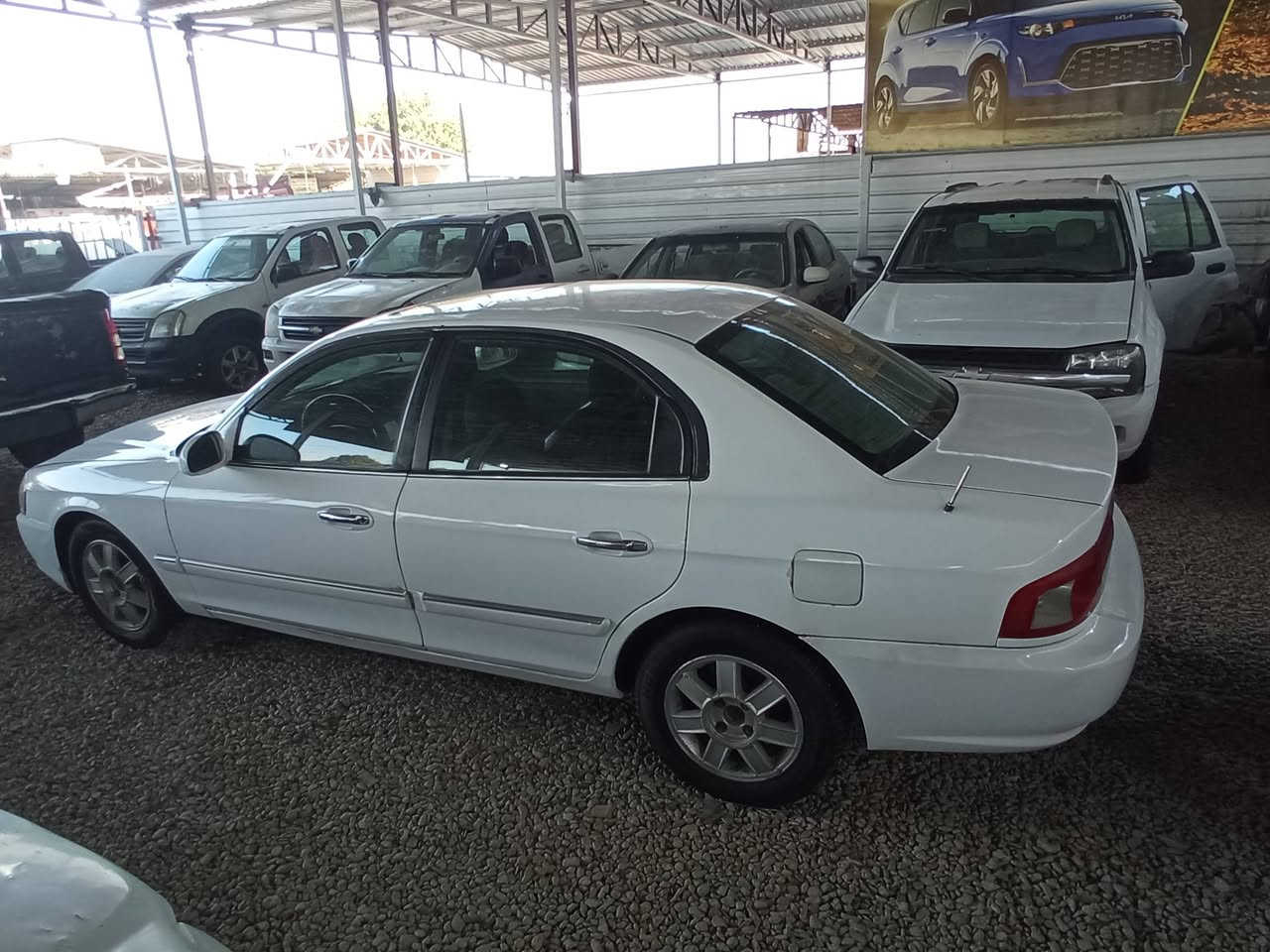 سلام عليكم كيه اوبتيما 2006
مال مزاد وزارة الداخلية
كبر مكينه حدادي كهرباىية جدي 
السعر ٣٨وبيها مجال
الاتصال ***********
