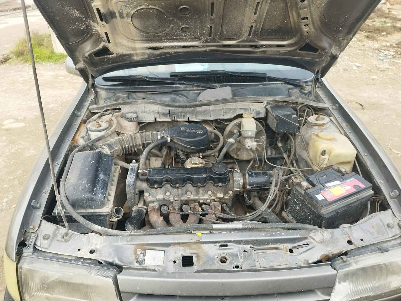 السلام عليكم سيارة فكترا حجم 16رقم نينوى ألماني كير شرط محرك نفخ طخم جديد وايرمنيه كلها شغاله داخلها كلش نظيف السيارة طخم تاير جديد كابون بانزين بيها السيارة صبغ عام جماليه بيها تصليح بل التكمه شي بسيط بدون ضرر سنويا مشروع وطني الشرعي يبيعك السعر 30 بيها مجال للاستفسار الاتصال عل الرقم التالي *********** عنوان السيارة موصل حي الانتصار ابيع نقد بس وبدون معارض بيع فقط ومدة ماابيع اخوان كل التفاصيل ذكرت ومكلف بل النشر
