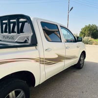 تيوتا للبيع... 2011 ... رقم بغداد مميز السعر 165 بيه مجال  07839442720