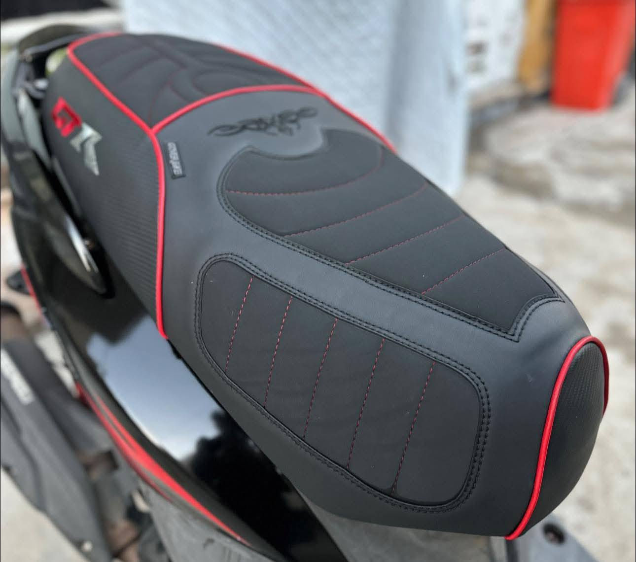 السلام عليكم جتي ار للبيع صار شهرين من نازله جبتهة ماشيه ٢١ الف هسه ماشيه ٢٢ الف دراجه جديده وحلوه ومرتبه مكفوله كفاله عامه جيب فيتر وفحص شعله ومعدل تشك لكاع مكينه خرسه سعرهه مليون ٣٠٠ بيهة مجال قليل ***********
