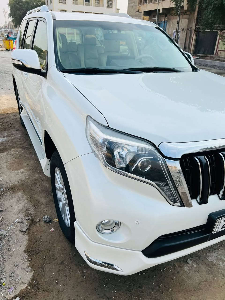 سلام عليكم سياره لبيع برادو موديل 2017رقم أربيل تحول سياره جديده معنه لكلمه سياره ماشيه 88 سياره 6سلندر فتحه كشنات جلد كهربائية شاشه اندرويد تخم تاير جديد سياره ما متعوبه مال بيت سياره جديده مكاني بغداد مدينه الصدر ***********
