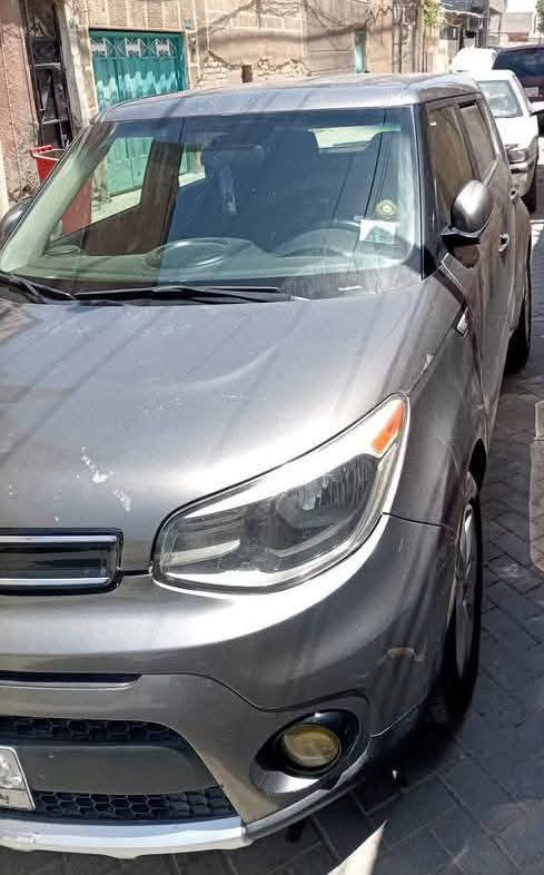كيا سول وارد امريكي موديل 2018 محرك 1600 GDI .. حادث تبديل بنيد وجاملغ جهه السائق بدون دواخل لاشاصي ولالغد .. ماشية 56 ألف ميل .. رقم بغداد باسمي .. السعر 110 و بيه مجال .. هاتف  *********** ..
