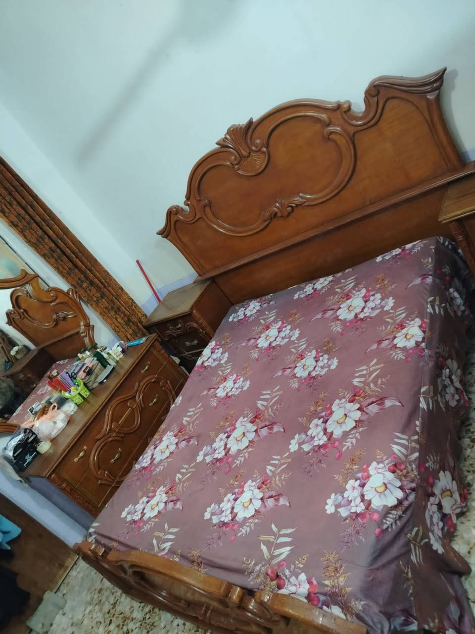 غراض للبيع
الاوفن باب اول نص ساعه يستوي الاكل السعر 55

 طخم زان خشب ثقيل سبع مقاعد 200 خشب صاج وبي مجال

كنتور ب70 وبي مجال

الكاونتر مترين المنيوم ثقيل السعر 200 نهايته 175 

الجربايه وملحقاتها نقص بس كنتور خشب زان ثقيل عراقي ب300 وبيها مجال

استفسار أكثر خاص 💕 💙


**إذا كنت صاحب هذا الإعلان وتريد حذفه لأي سبب، رجاءا أرسل رسالة إلى الدعم الفني**