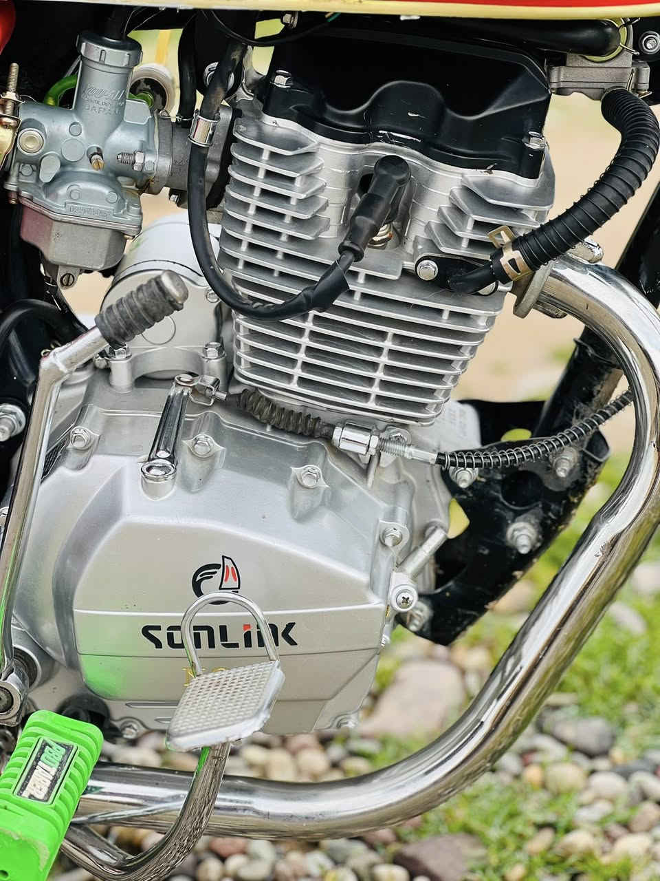 أسلام عليكم

ماطور سافين موديل 23 للبيع محرك شرط ما مفتوح

منفيس موجود اسعر 600 وبي مجال مكاني عوجيله ‭0782 893 2973‬
