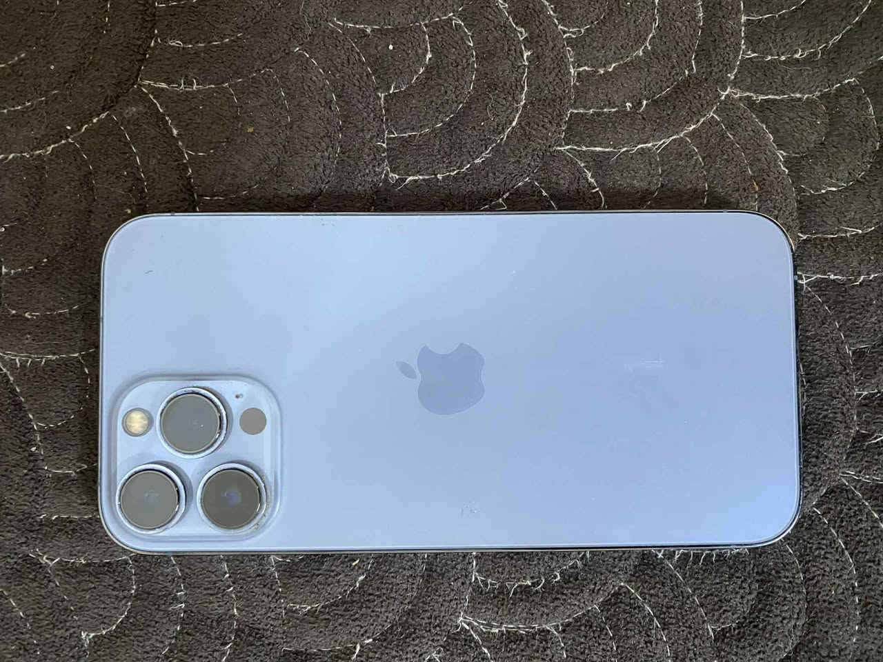 ١٣ برو ماكس للبيع 
الجهاز بلادي مامفتوح 
سعرة٧٠٠ 
عنوان بعقوبة التحرير 
***********
