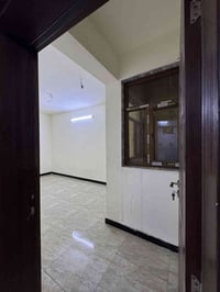 سبع ابكار • ١٠٠م • عوائل