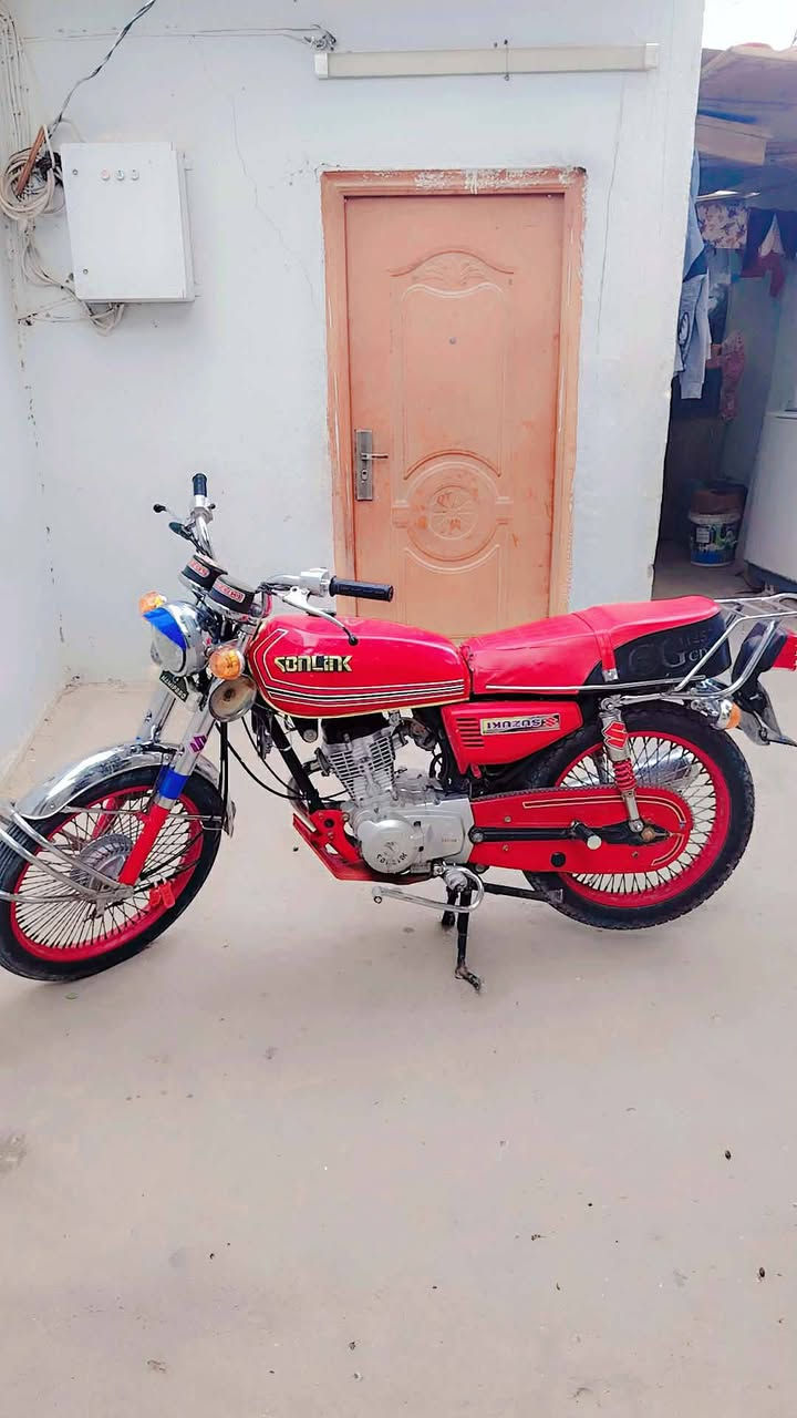 سلام عليكم دراجه نامه حلوه نضيفه ما عايزه شي البيع اريد بواحد ***********
