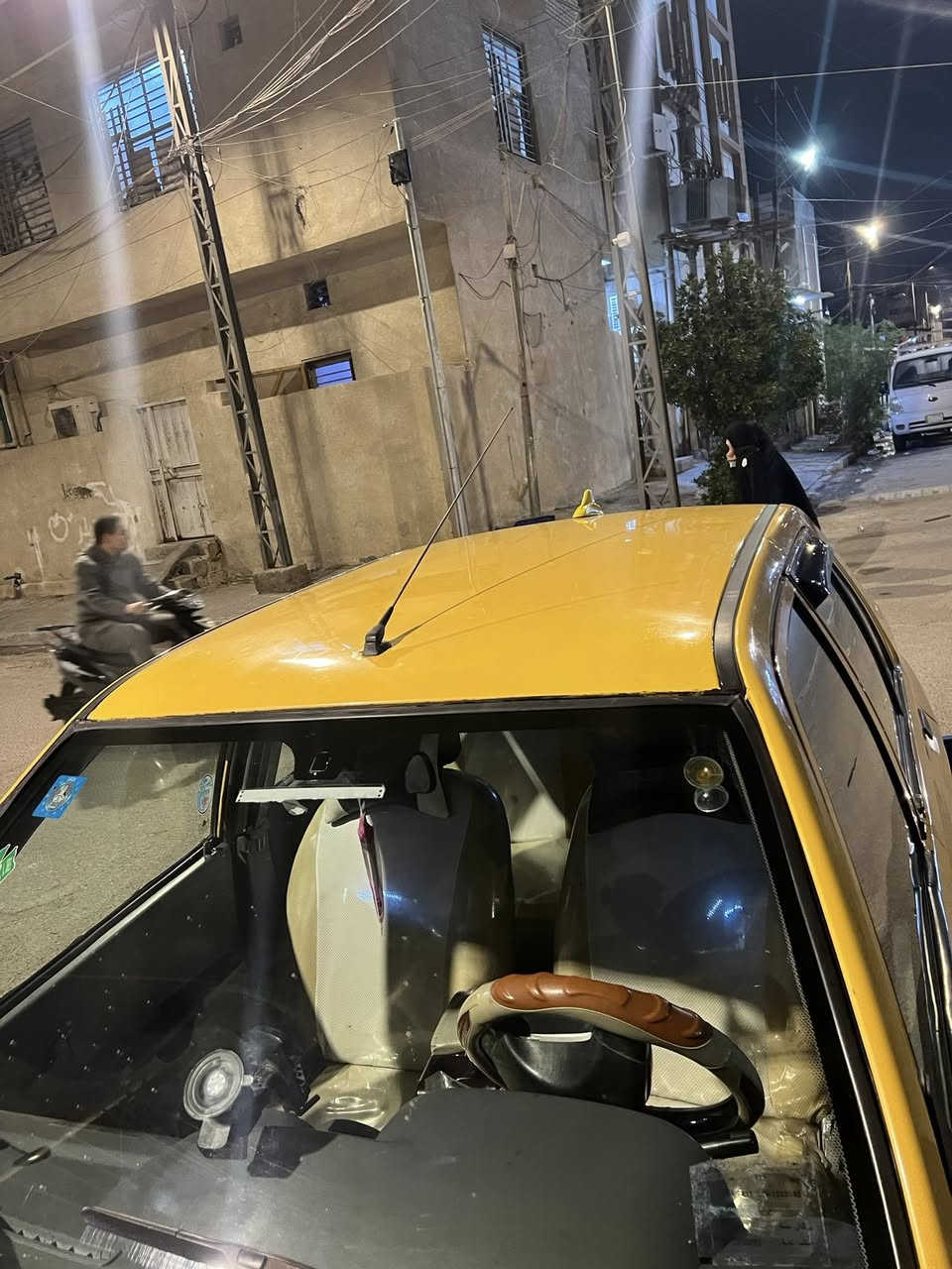 السلام عليكم سايبه مديل 17 جديده كلش معنه الكلمه مكينه كير بل كارتون   بدي مكفول تحويل العنوان البصره فلكت العروسه السعر 32 بيه مجال قليل السنويه الحد 31 مصفره من كلشي هيه غرامات تاخذ صافي ***********
