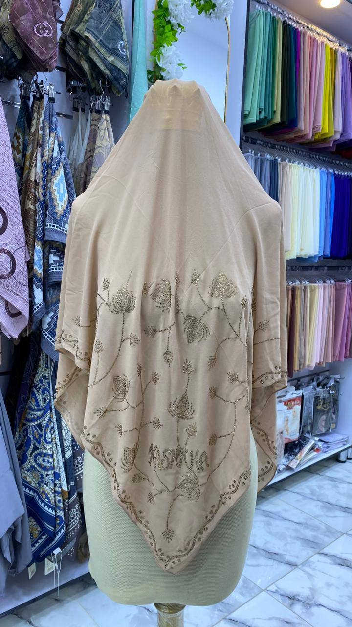 😍😍ربطة جرجيت سادة مشغول ستراس😍😍
😘😘قياس ١٣٠ سم😘😘
☺️خانقين خلف مجمع حبيب مول مجاور مجمع قنبر  ☺️


**إذا كنت صاحب هذا الإعلان وتريد حذفه لأي سبب، رجاءا أرسل رسالة إلى الدعم الفني**