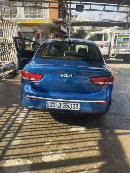 السلام عليكم للبيع 
كيا ريو  2022 رقم سليمانية بأسمي 
محرك ١٦٠٠ 
شاشة كامرة خلفية 
مكفولة كير محرك كلش نضيفات 
صدر جديد 
تبريد ثلج  تدفئة شغالة 
بيهه صبغ جاملغ وباب راكب بارد بالبنيد قليل 
تكمة مال راكب موضحه بالصور  بدون صبغ 
السعر ١١٥ وبيهه مجال مكانه بغداد العامرية 
للاستفسار ***********
