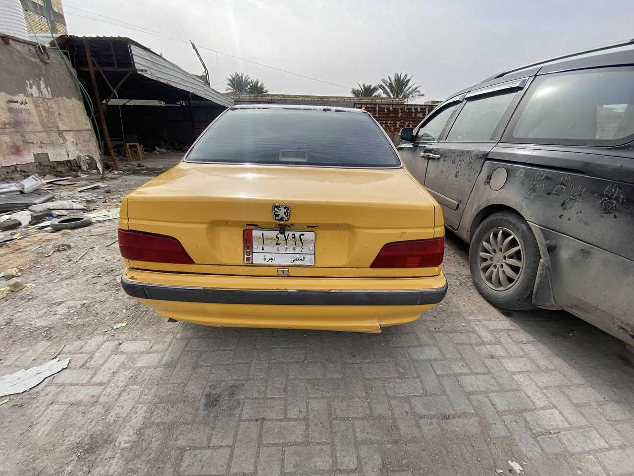 بيجو مديل ٢٠١٠ سعر ٢٥ وعليه غرامات ٨وراق 
يوكعن من سعر ولسفسار هاذه رقمي ***********
