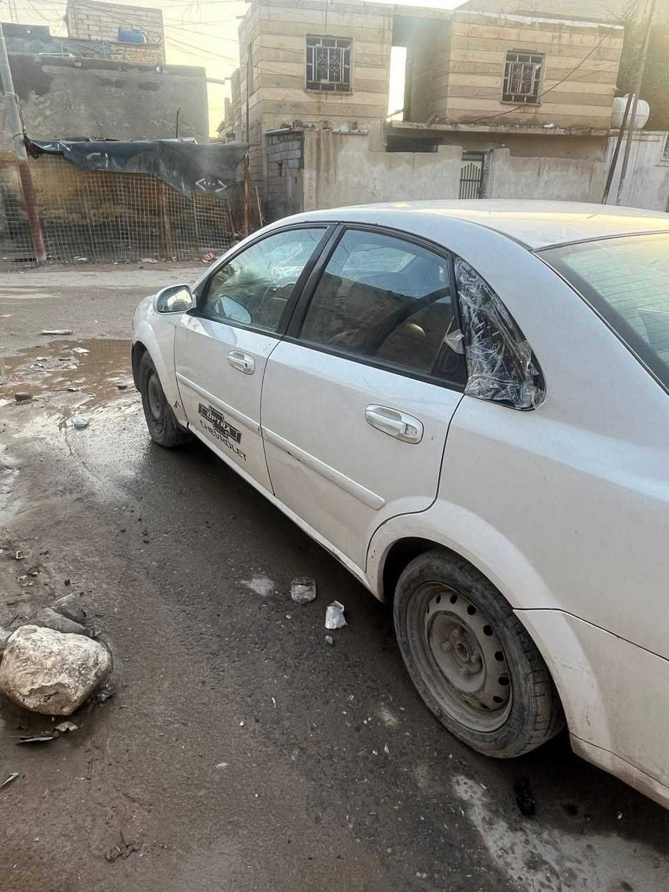 سياره اوبتره نضيفه تجي وتشوف بعينك 
موديل 2011
*********** البصرة, العراق
