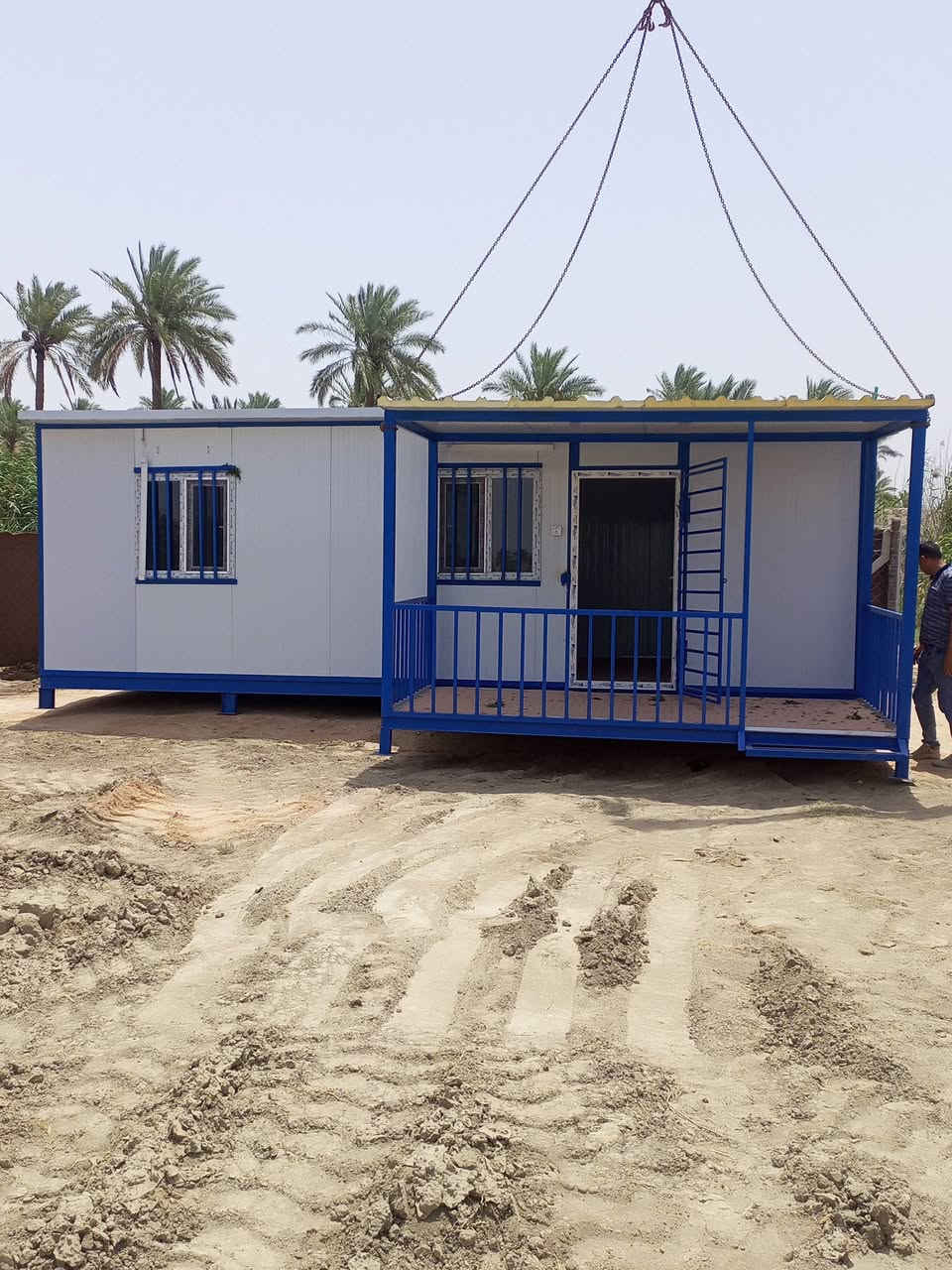 معمل النور لصناعة الكرفانات والدور الجاهزه يوجد جميع القياسات  درجه أولى حسب الطلب وتجهيز جميع المواقع ويوجد توصيل لجميع المحافظات 🚛🚛وبي أسعار مناسبه الموقع (حله بابل )
📞📞 📞📞***********
