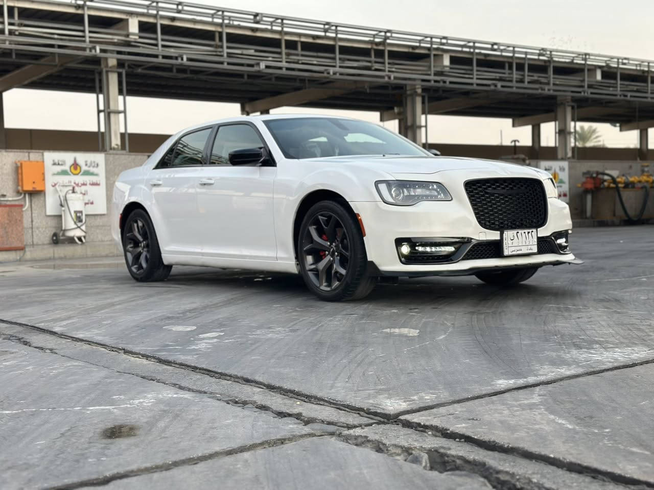 سلام عليكم اوبامه 19 Sموصفات شفتات كشن حضن كهربائي ويل 20 تخم تاير جديد صدر جديد حادث جاملغ وبنيد  بدون دواخل بسمي تحويل ثاني يوم السياره ستخدام شخصي مايحتاج تصرف عليه  مكان السياره بغداد الشعب 
السعر 233 وبيها مجال للشراي ورقم الشاصي موجود بل منشور  (***********
