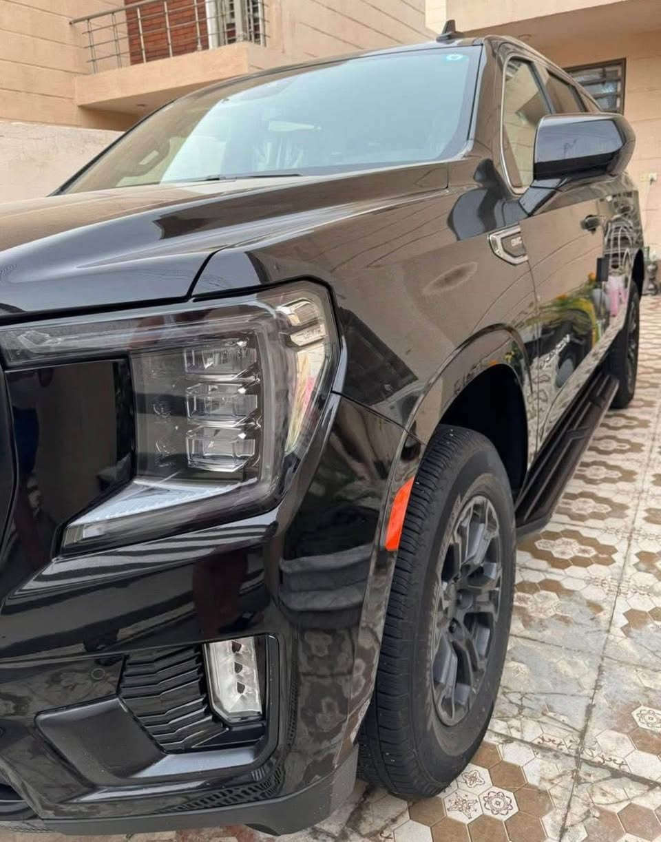 للبيع
جي أم سي يوكن SLE

موديل 2024 وكالة شركة المنصور جديده جدا 

خليجي بدون صبغ او بارد او دبل كوت مغلفه PPF  وبلاك

بيه شخط بالباب صغير بل PPF ورصعه بالجاملغ

 باقية على وضعها ممصلحه 

عليه رقم مميز تباع برقم عادي بغداد بأسمي 

ماشيه 31 كم استخدام شخصي 

الموصفات 

١- ثلاجه  دشبول دجتل 

٢-تشغيل عن بعد 

٣-اطفاء ذاتي 

٤-حساس امامي خلفي 

٥-رادار امامي جانبي 

٧-كشنات كهرباء الاماميه

٨-تحديد مسار 

٩-وضعيه قياده 

وبعد بيها مواصفات 

العنوان بغداد المنصور 

للتواصل ***********
