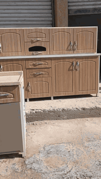 كاونتر نضيف جدا تفصال ثقيل مترين ونص حي الرئاسة ٤٠٠ ( ***********)
