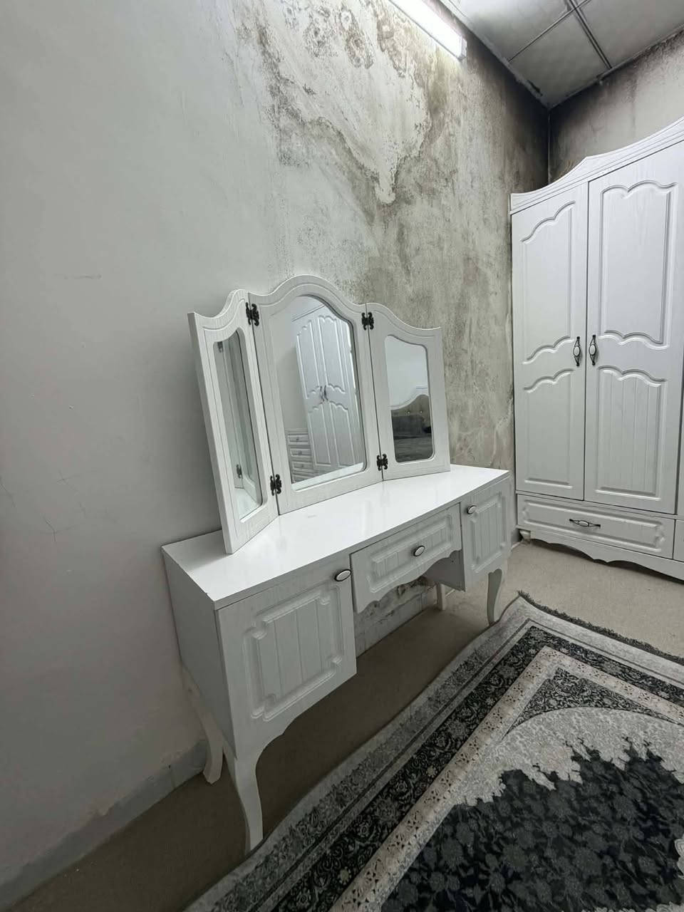 تاخم نومی جوان
6بارجەیە
دوشەکی لەکەل نیە
هەولێر؟؟


**إذا كنت صاحب هذا الإعلان وتريد حذفه لأي سبب، رجاءا أرسل رسالة إلى الدعم الفني**