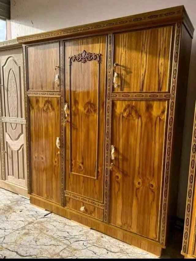 كنتور 3  باب قياس عرض 180  سم ارتفاع 220 سم 
الوجه صاج 4 ملم  الداخل خشب الضهر جرجوبة براغي 

🎇السعر270

  اضافة مراية 10 آلاف ورف 5 
توصيل وشد بغداد مجانا محافظات  قريبة 40 الف 
 

وأطراف بغداد 10 الف بغداد, العراق


**إذا كنت صاحب هذا الإعلان وتريد حذفه لأي سبب، رجاءا أرسل رسالة إلى الدعم الفني**