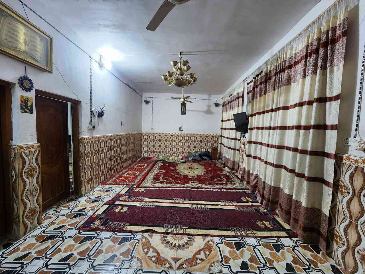 بيت للبيع مساحة  285م  واجه 19 نزال 15 سند 25 مرقم ومشمول بالتطويب بي غرفتين+إستقبال + صاله+مطبخ +صحيات + داخليةوخارجية) العنوان خلف حي الحضاره البو جاسم
الاستفسار أتصل  ***********+*********** واتساب او مراسلة الصفحة ***********o
