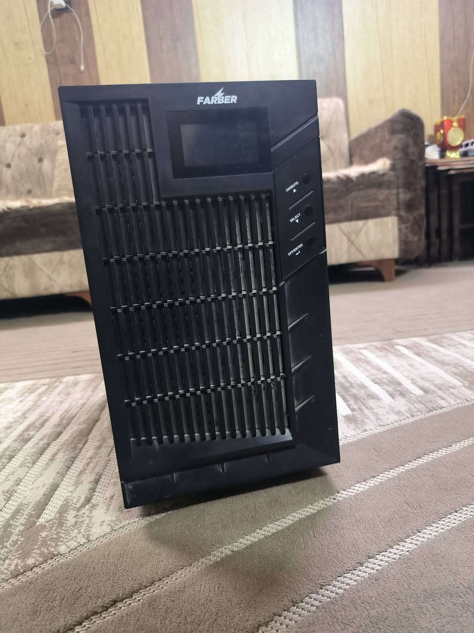 للبيع
عاكسة 13,6 امبير
3000v/2700
التفاصيل داخل الصور
مسعمل 4 اشهر 
السعر 500
الشراي يتصل
على ***********
