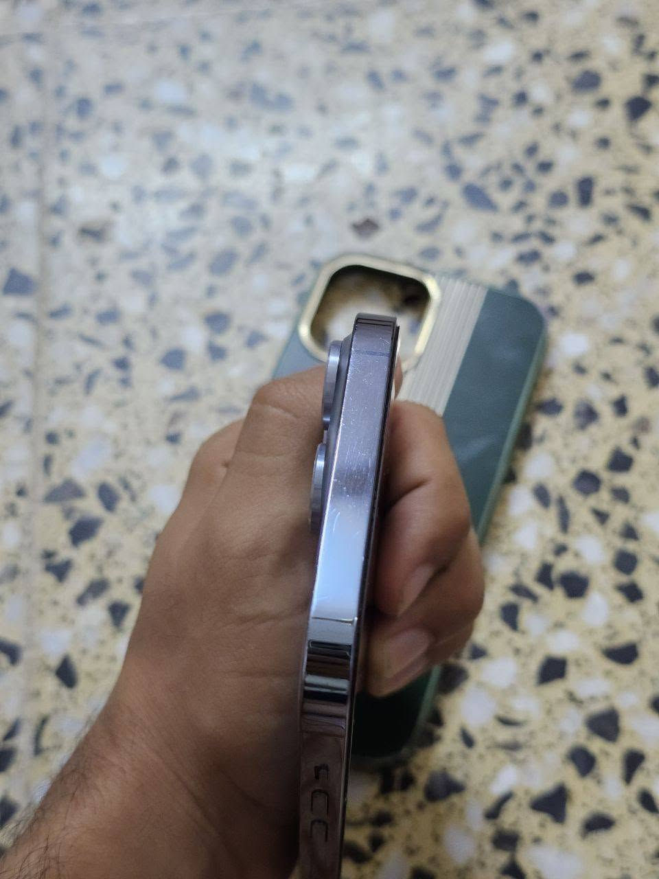 السلام عليكمiPhone 13 Pro Mox جهاز جديد ونضيف تجي وتشوفهة بعينك مكفول من كلشي ذاكرة 128 وبطارية 77 الجهاز شرق اوسط السعر 650 العنوان بغداد جسر ديالى الاستفسار خاص أو الاتصال على الرقم ***********
