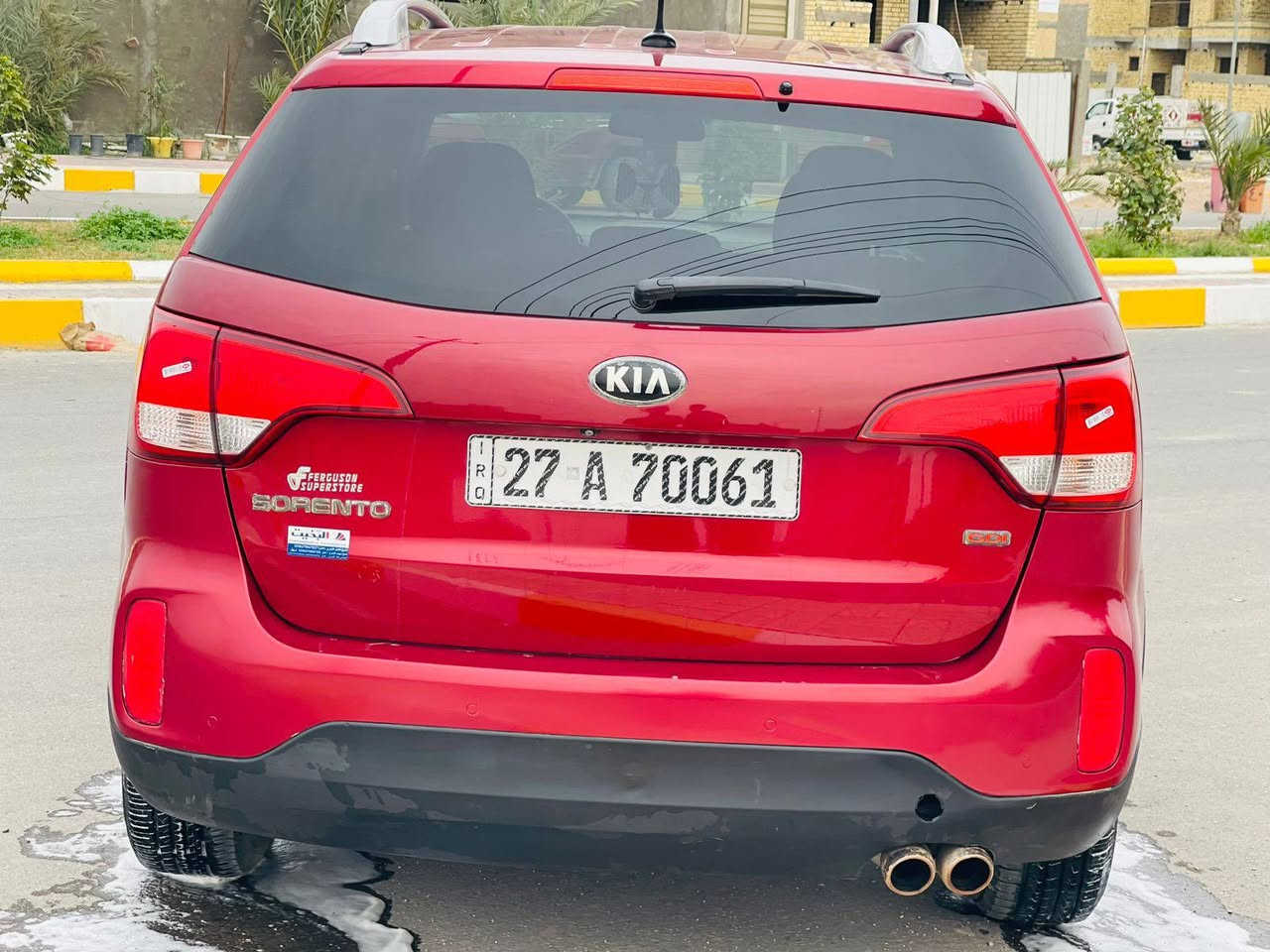 سورنتو 2015  رقم ذي قار انكليزي وارد امريكي  تبديل بنيد بدون اي ظرر داخلي  ورشة صبغ بالداير الجاملغ الخلفي ايسر  محرك 4 سلندر  .7 راكب  .اشاره بالمري  . ماشيه120 السعر ( 139)  اتصال على ***********/***********  (مكان سياره ناصرية)
