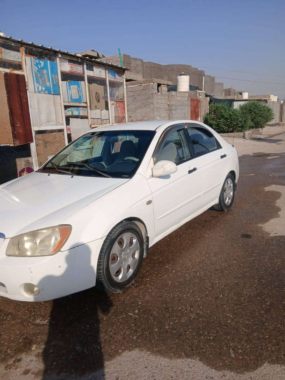كيا سبكترا للبيع موديل 2006
مكينه 2000  المرغوب بيها قطعتين صبغ 
رقم بغداد دولي باسمي 
تبريد ثلج 
مكاني بابل المسيب 
للاستفسار ***********
