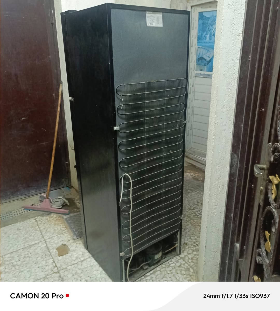 السلام عليكم ثلاجه مزروفه من الفريز كشرها نضيف كلش ابد ماطابه تصليح مكاني كربلاء ***********
