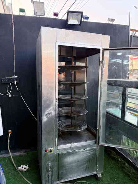 براد كيك درجه اوله ٦٥٠
وشويه دجاج تركيه درجه اوله الشويه مامشتغله ابد ٩٠٠
الرقم 
‏‪***********‬‏
