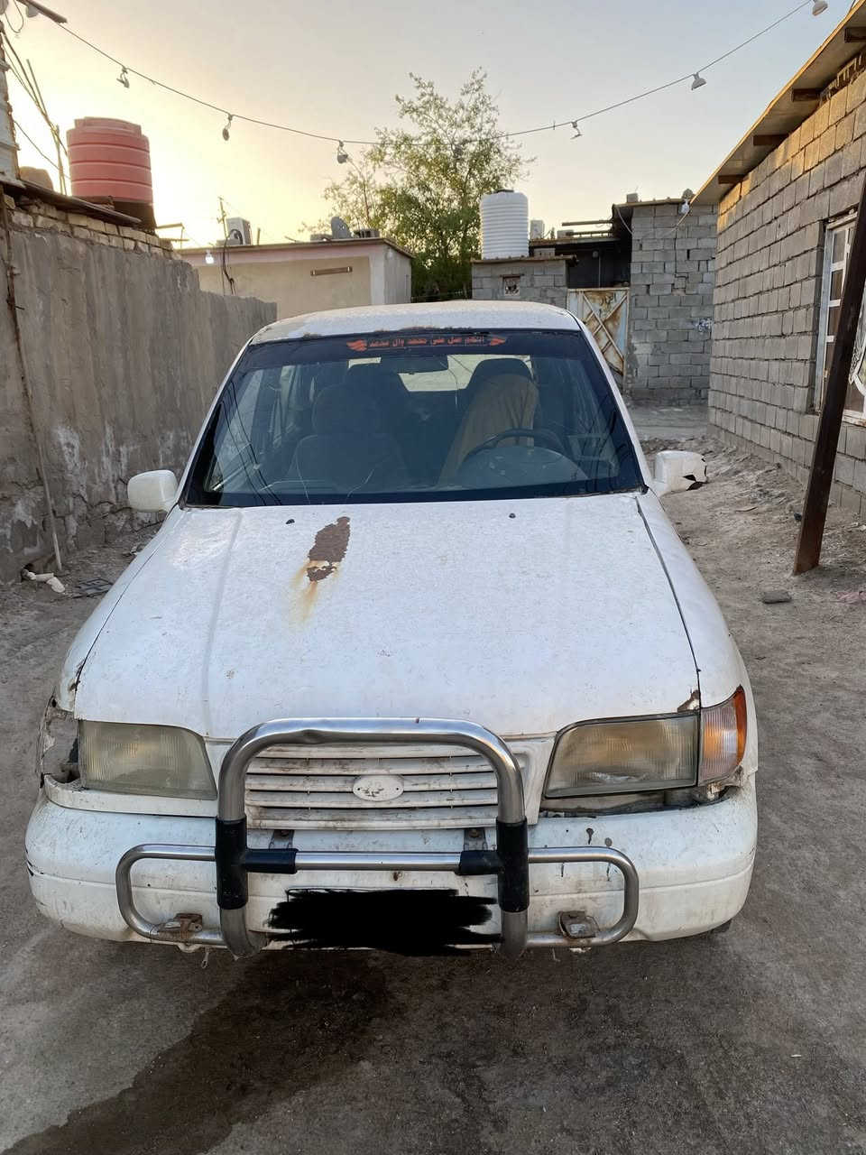 للبيع كيا سبورتاج 1993
سيارة نظيفة 
السعر مناسب20 ورقه بيه مجال 
للاستفسار خاص أو اتصال ***********
