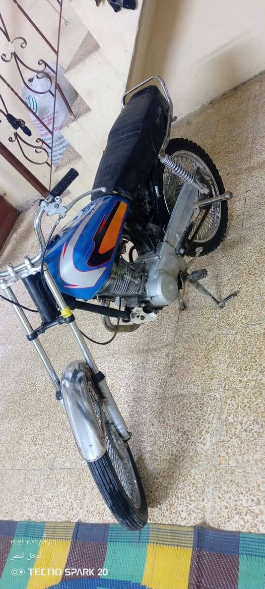 مطور  اربعه كير. انامه ابرو     للبيع طافي مدري اشبي  سعره 180. وبمجال    هاذه رقمي  ،***********،         ،***********
