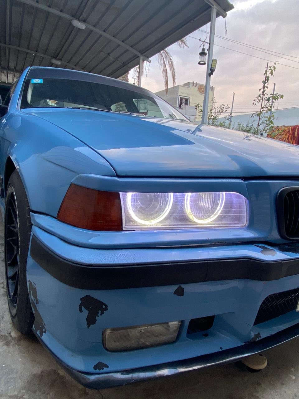 السلام عليكم bmw e36 وراد ياباني 325i مكينه ٦ سلندر ٢٠ كيو اوتو مكينه وكير يخبلن عليها بدي كت m اصلي سلايد كشنات جلد كنتاره بجم زنون واسوارت بك لايت دخاني ويل نيو بيبي تغيير لون مميز جانت نيلي سنويه بسم صديقي تحويل ثاني يوم مكاني بغداد سعرها 55 رقمي ***********
