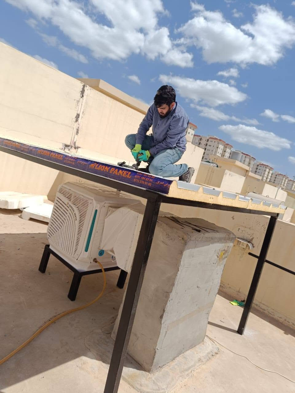 (سقائف مبردات)
حدادة الشهم  👨🏽‍🔧🚛
لعمل كافة انواع الحداده والصيانه🛠️✅
( سقائف -ابواب- ديكورات- كتائب)
حسب الطلب ✅
في جميع مناطق أربيل🌏💞

للتواصل راقم الهاتف
            (***********)   يوجد واتس اب     (***********)
