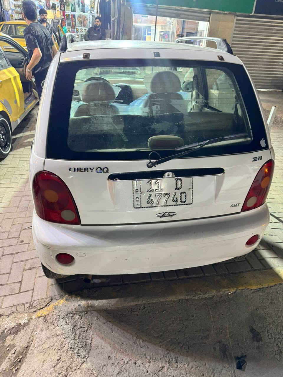 سلام عليكم كيو كيو للبيع فقط بدون مراوس 
موديل 2009رقم بغداد انكليزي تحويل ثاني يوم
سياره جاهزا كير مكينه صدر كهربائيات 
بدون ضربه وبدون صبغ
كير اوتوماتيك 
ماني بغداد البياع
السعر 32وبيها مجال 
0782513109


**إذا كنت صاحب هذا الإعلان وتريد حذفه لأي سبب، رجاءا أرسل رسالة إلى الدعم الفني**