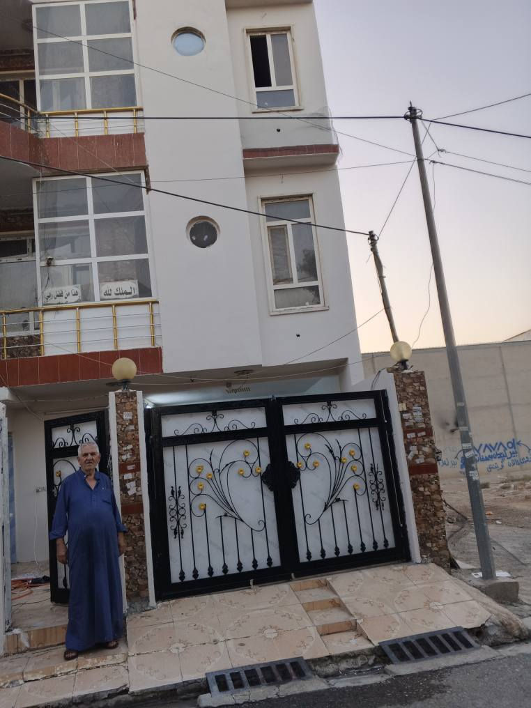 صباغ في اربيل ***********
*********** أربيل, العراق
