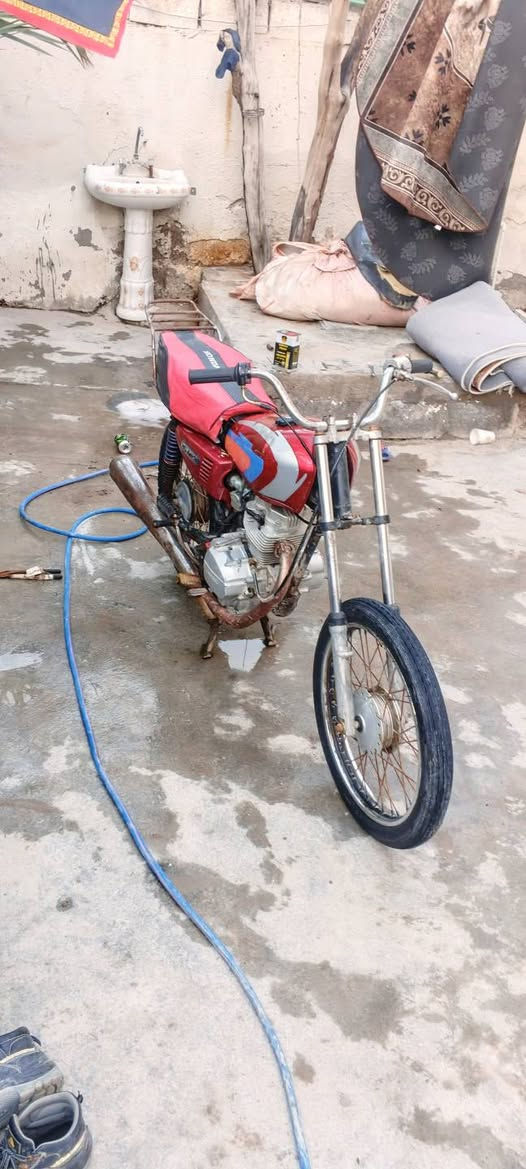 سلام عليكم ورحمه دراجه نيرجي فول وسامته سعرها 275وبيها مجال حك جيدتك
رقمي،***********/ماسنجر مفتوح تحياتي الكك❤️🌹
