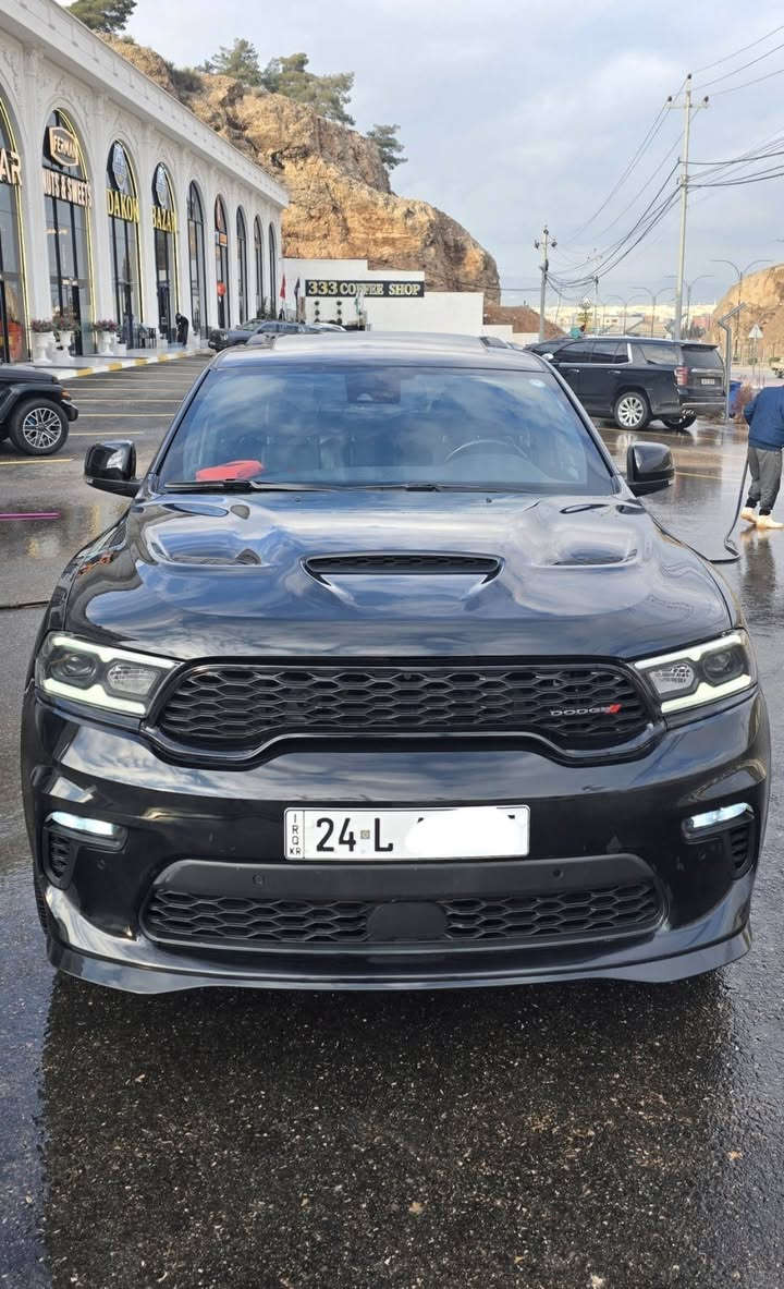 دورنكو 2023 RT PLUS ارتي بلص
فوول مواصفات أعلى فئة 
محرك V8 5.7L 
قطعتين تبديل شركة وقطعة صبغ

سلايت 
رادار امامي ( تثبيت مسار مع مانع تصادم )
رادار جانبي ( نقطة عمياء )
اشارة ليد LED
حساسات أمامية وخلفية مع مانع تصادم 
كشنات جلد تدفئة وتبريد 
كشن وستيرن خزن ميموري 
مرايات قلابة مع البك 
ستيرن تدفئة وتحكم كهربائي 
ماسحات اوتو مع المطر 
شفتات 
صندوق كهربائي 
شاشة كبيرة ابل كار بلي واندرويد اوتو وناڤيكيشن 
تشغيل عن بعد 
وضعيات قيادة 

رقم دهوك بأسمي 
رقم وهزة وسنوية كامل جديد 2032

السعر  : 310 وبيها مجال 
المكان : دهوك 
***********
***********
اتصال أو واتساب
