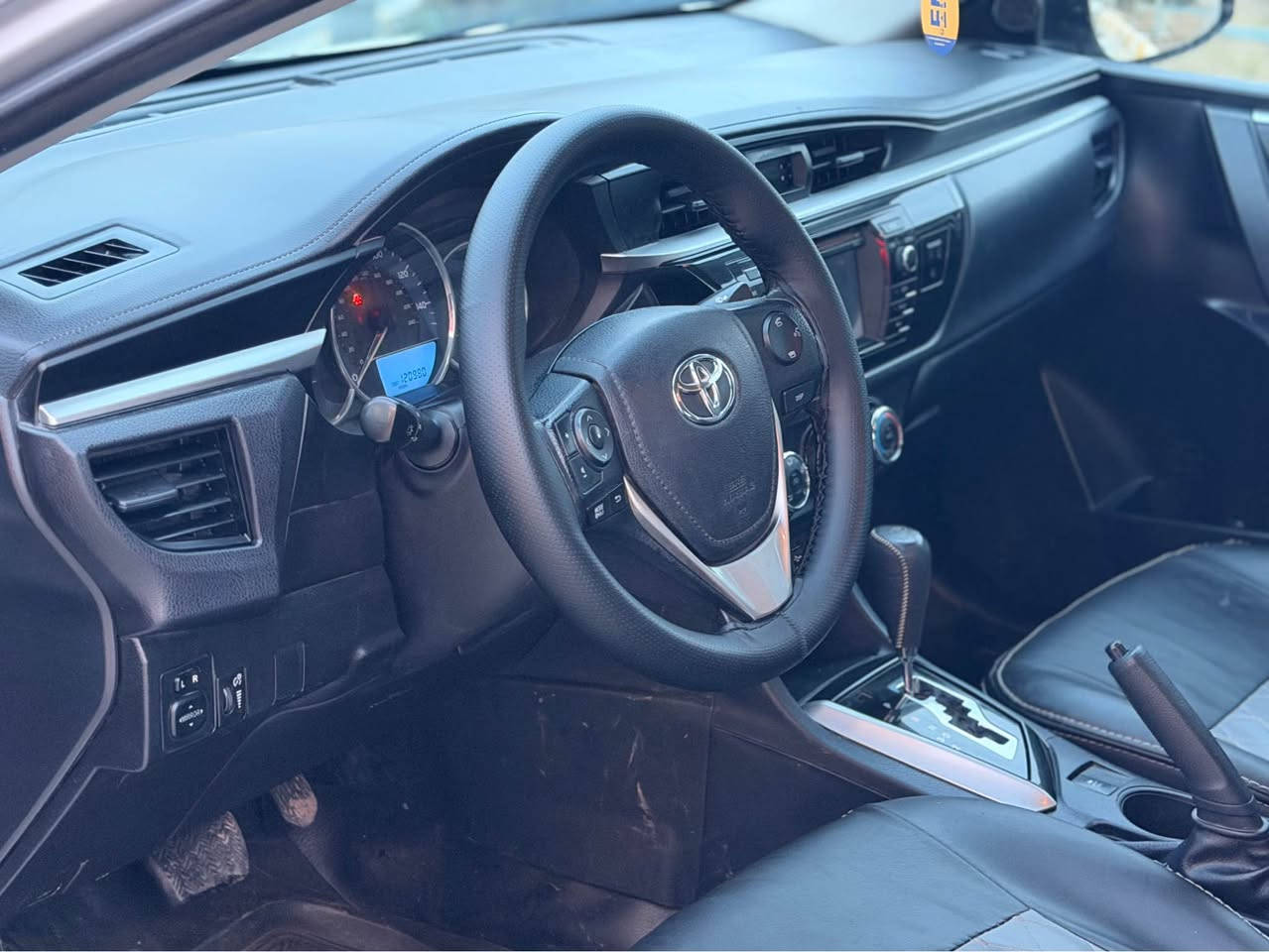 تويوتا كورلا موديل 2016
     
                                               سعر 117$ مجال قليل

سنوية جديد لحد 2028 شرط تحويل 
گير محرك بشرط
3 قتع صبخ بدون دواخل بشرط 
مكانين بارد قليل 
مكاني كركوك 
رقم موبايل *********** كركوك, العراق
